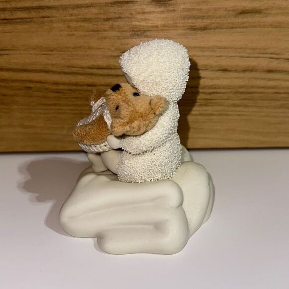 Department 56 Snowbabies “A Hug’ll Make It Better” - Picture 4 of 5